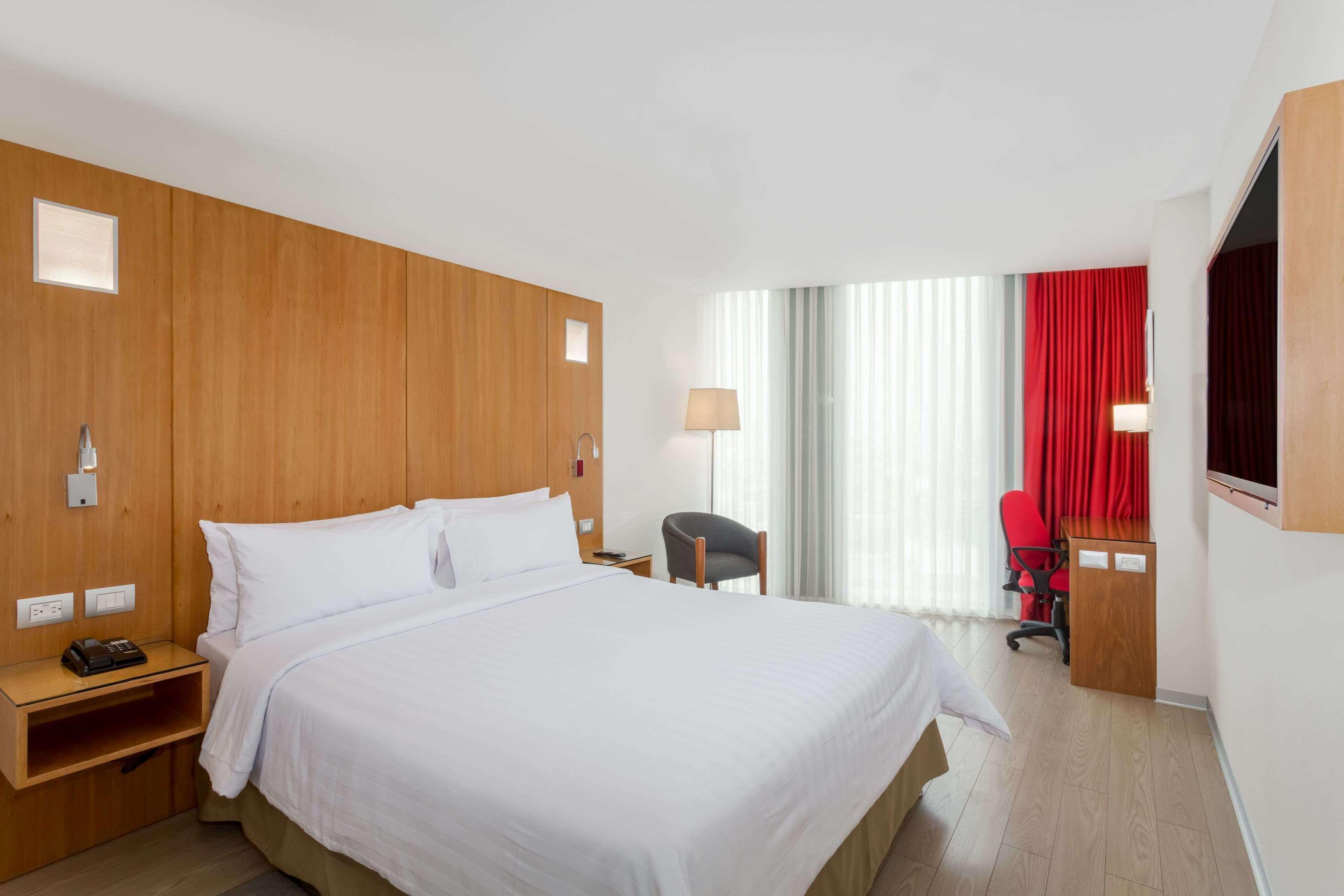 Ramada Encore By Wyndham Lima San Isidro Εξωτερικό φωτογραφία